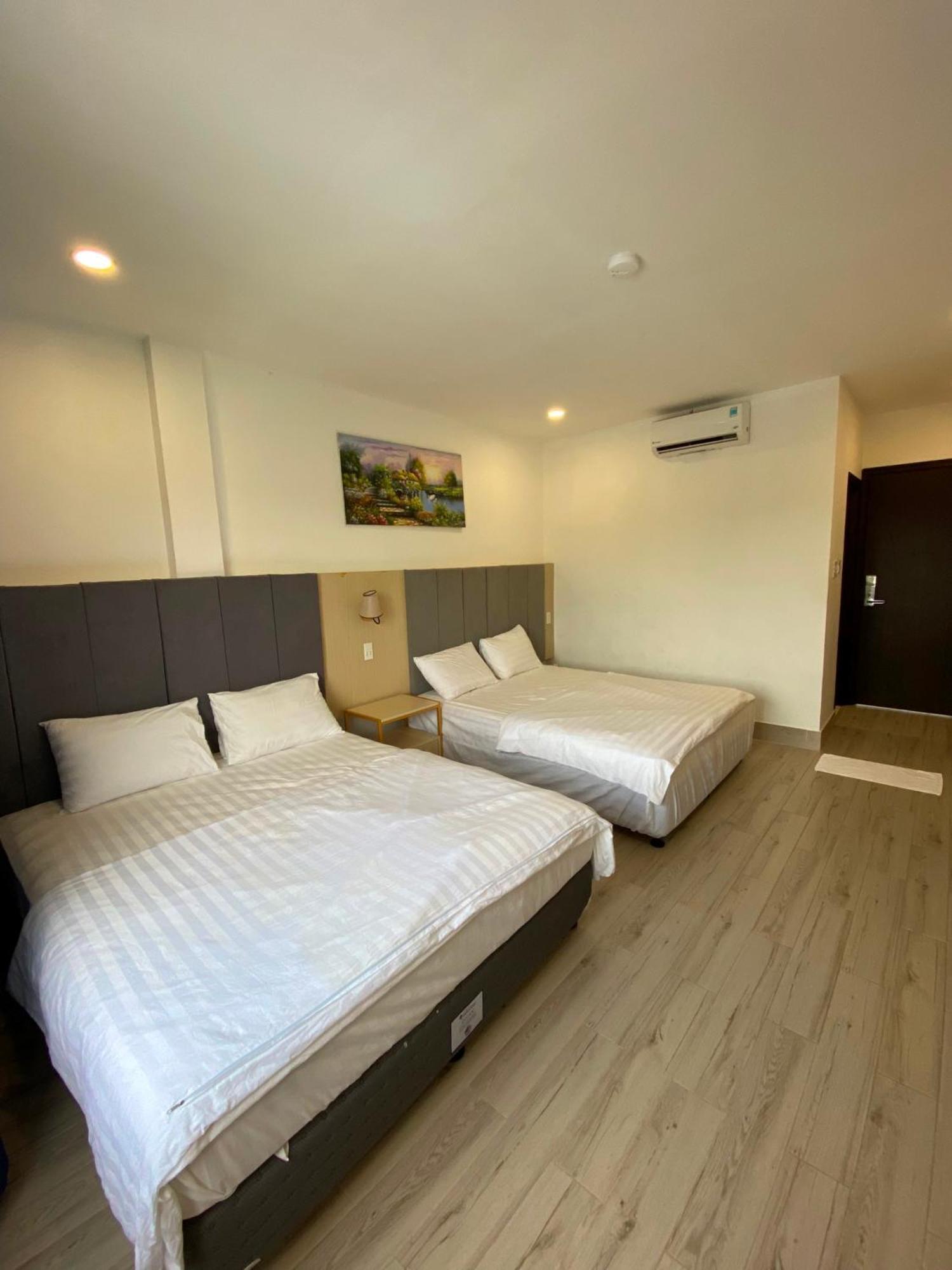 Ht Hotel Xuyên Mộc Exteriér fotografie