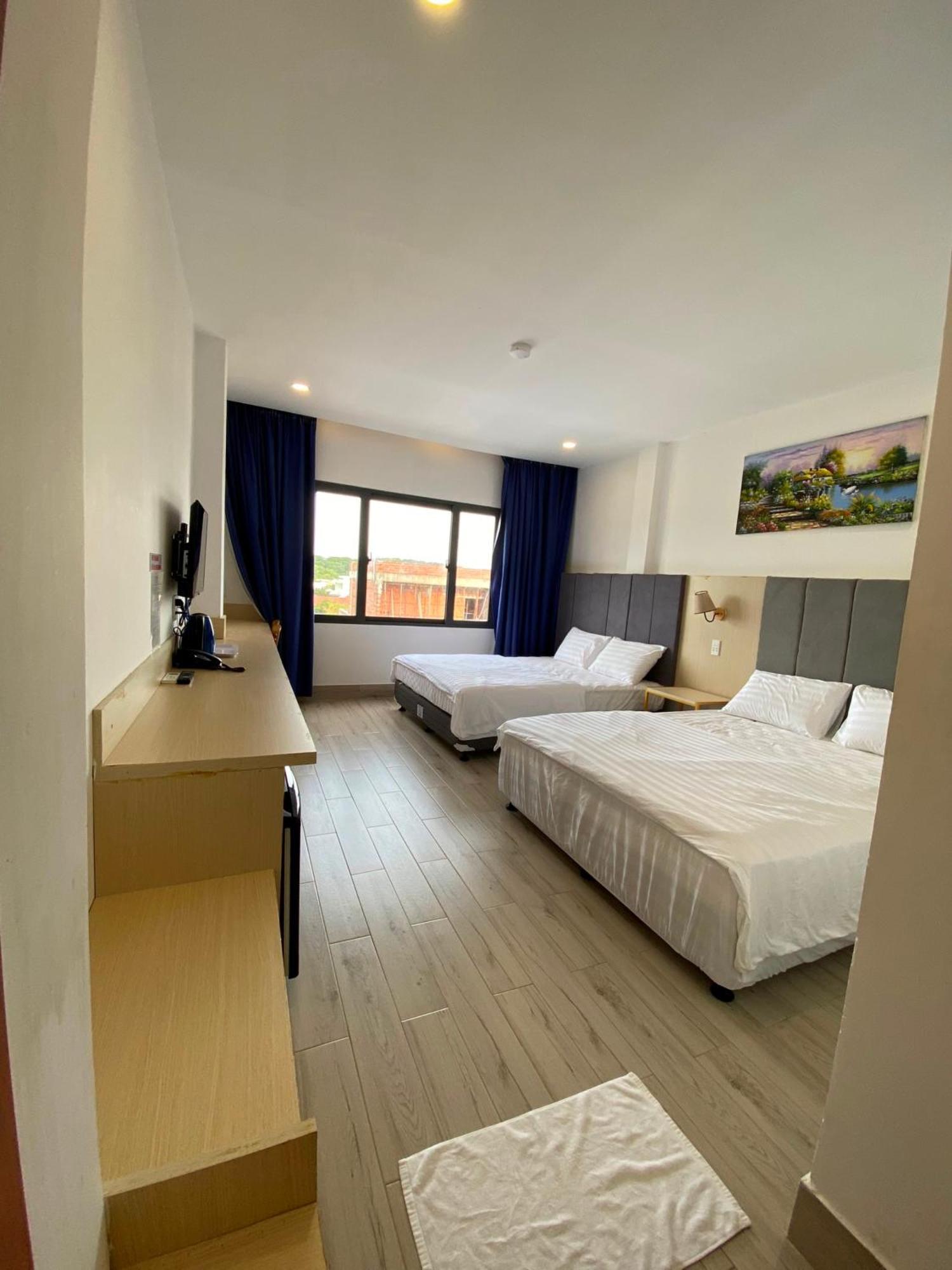 Ht Hotel Xuyên Mộc Exteriér fotografie